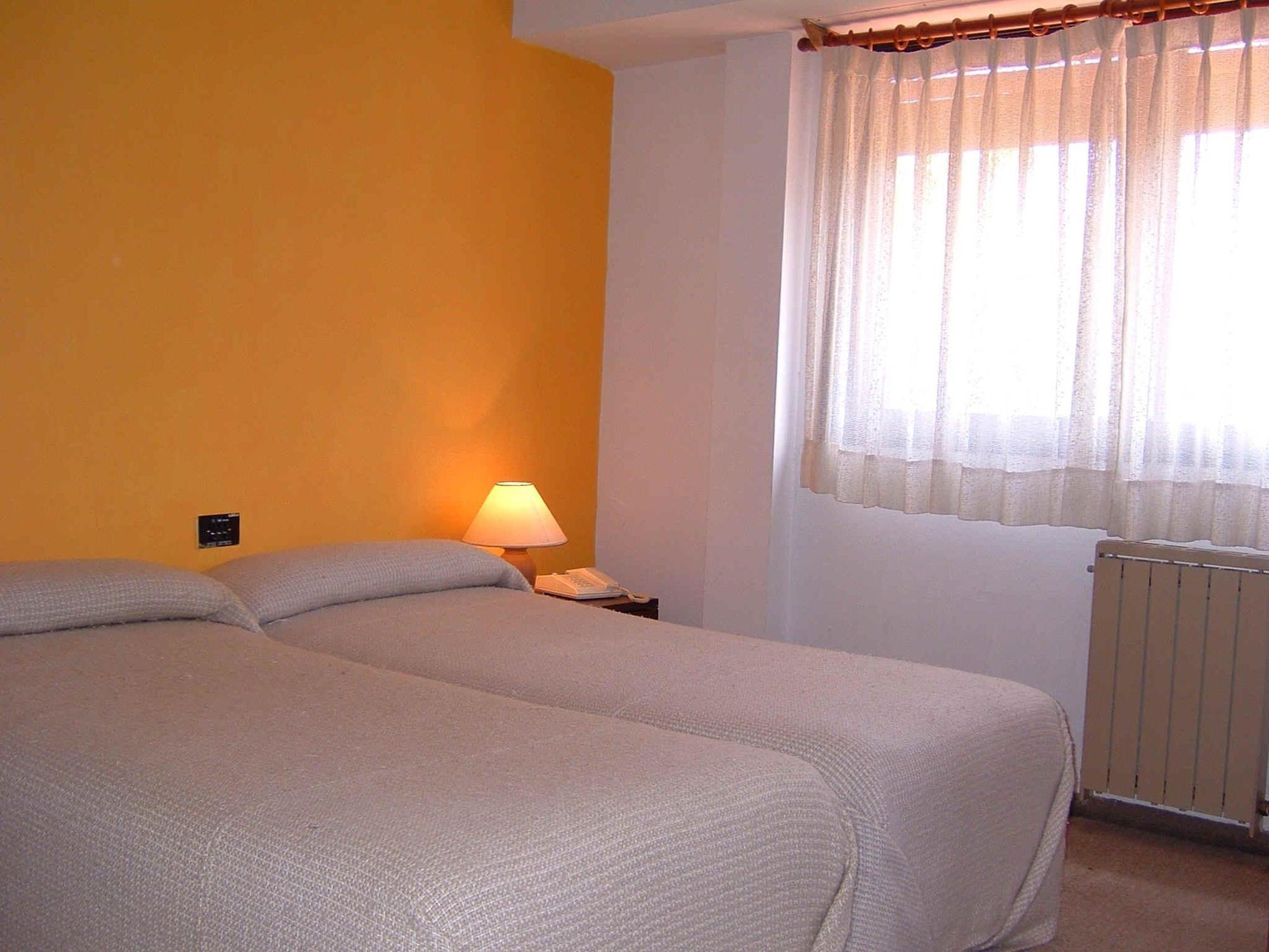 Kuntur Hotel Capilla del Monte Exterior photo